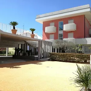 hotel-villa-maria-caorle.hotelinveneto.com/